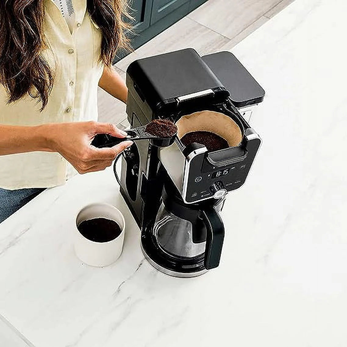 Black 14-Cup Coffee Maker G686