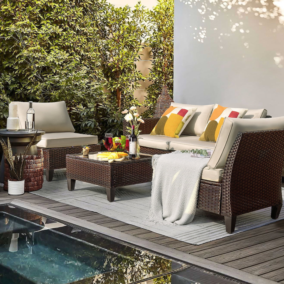 5 Pieces Wicker Rattan Outdoor Sofa Set with Coffee Table L582