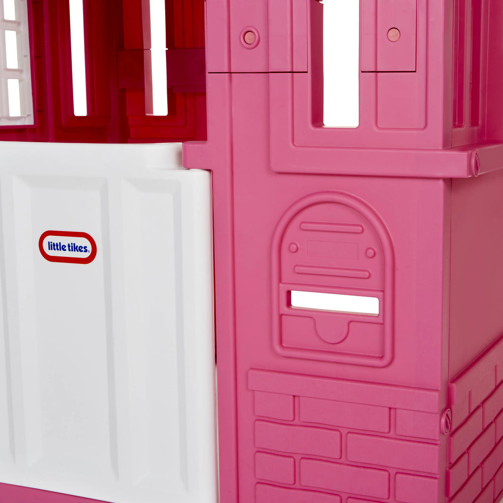 Pink Pretend Playhouse W666