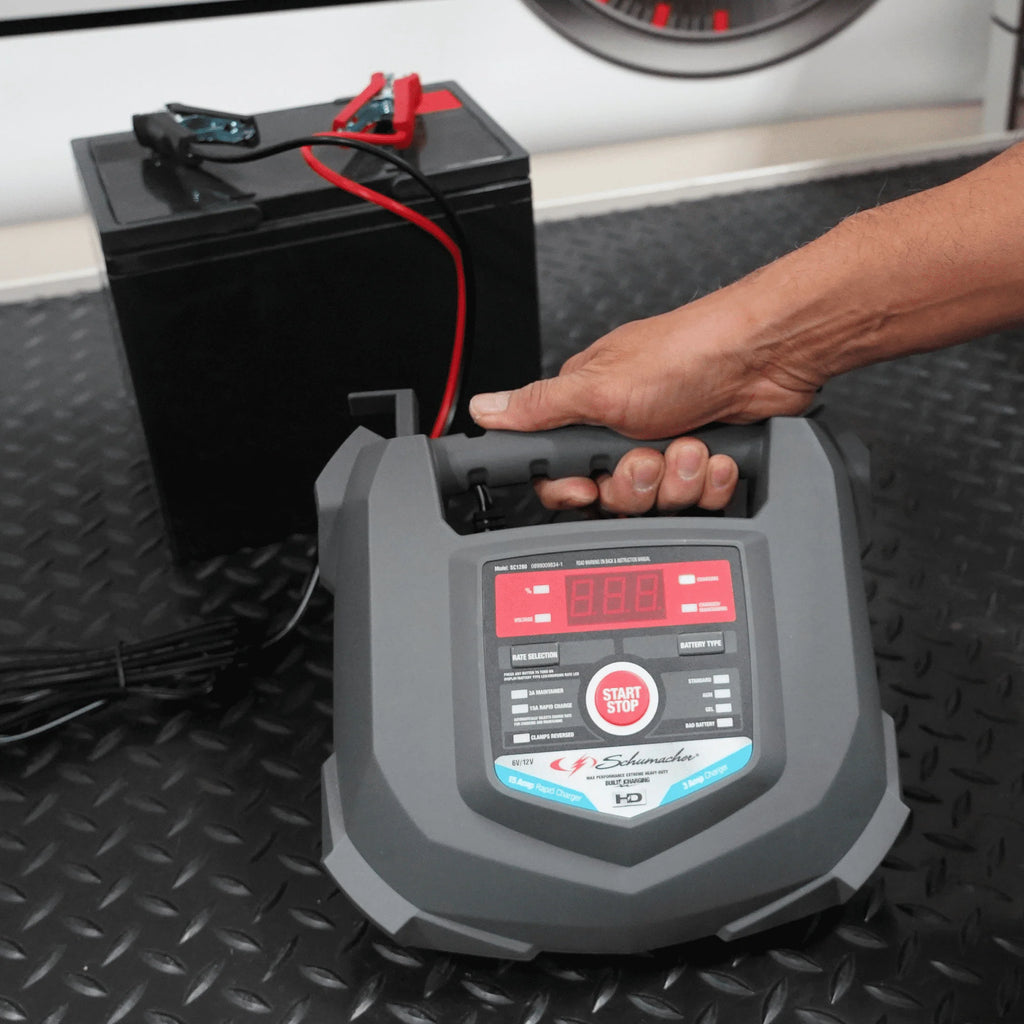6V/12V Automatic Battery Charger/Maintainer V11602