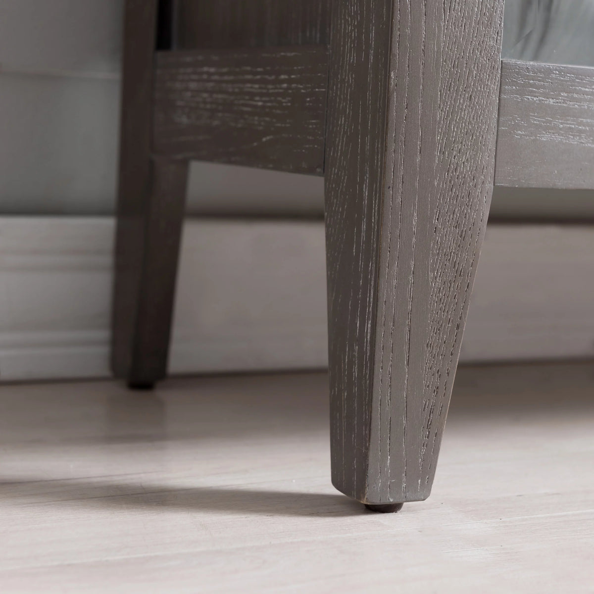 One Door Curio Cabinet with Interior Light U803105