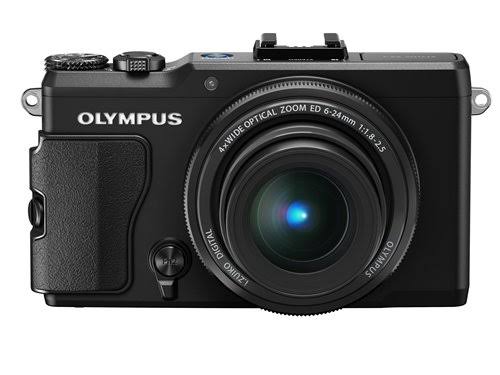 Digital Camera (Black) Q388