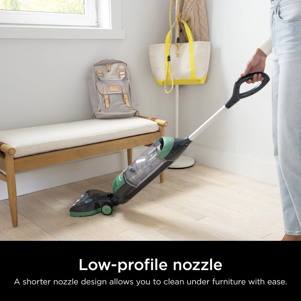 Cordless Vacuum with Charging Dock C566280