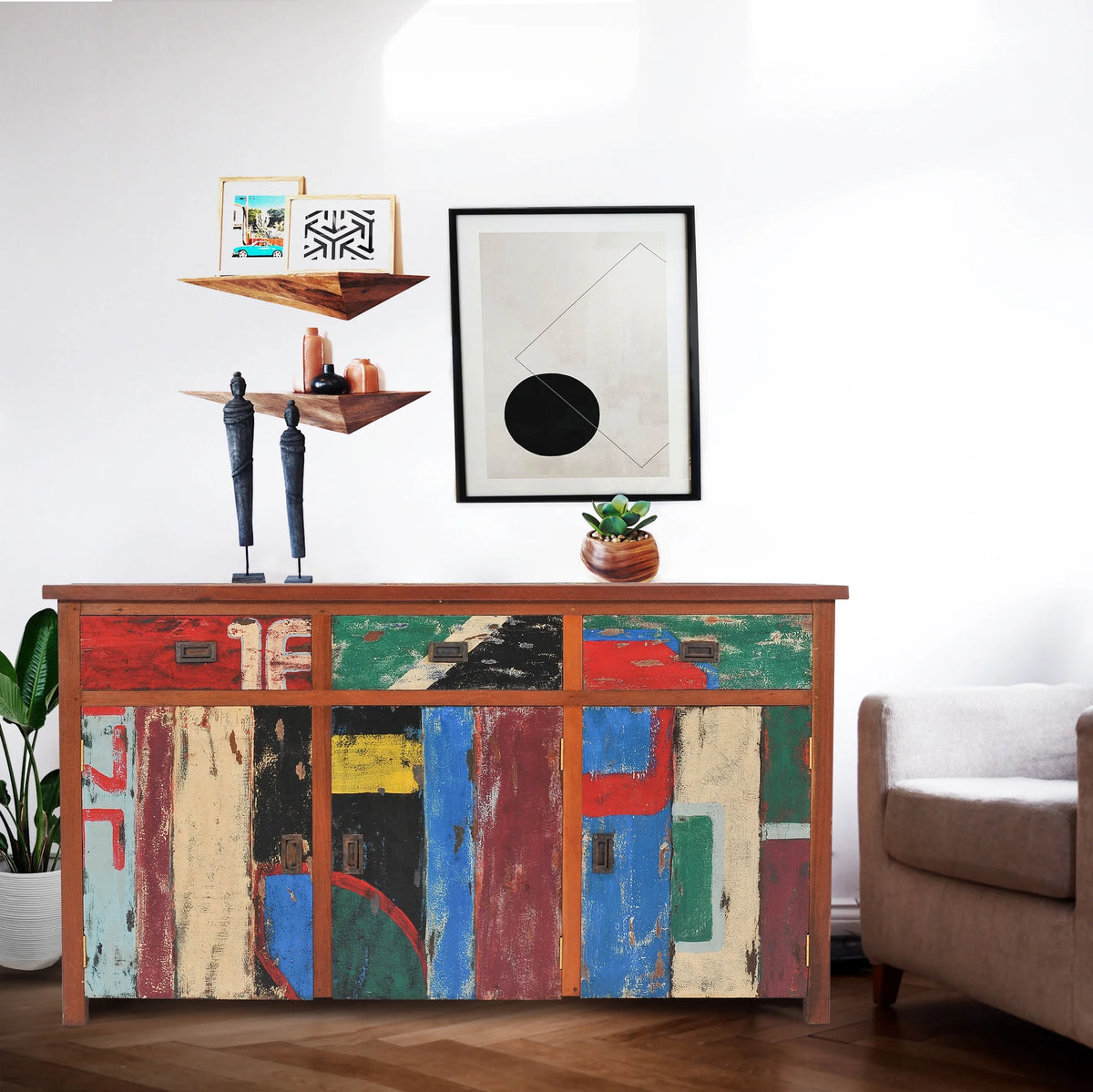 Buffet with 3 Doors and 3 Drawers H84171