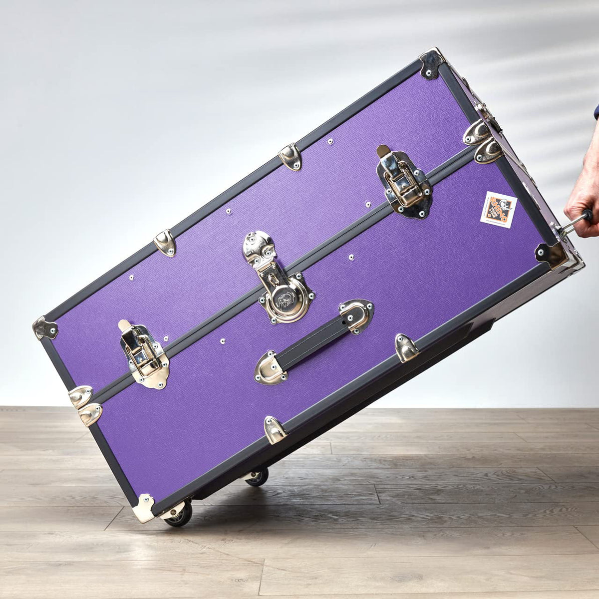 Forest Green Travel Trunk with Mounted Wheels V922982