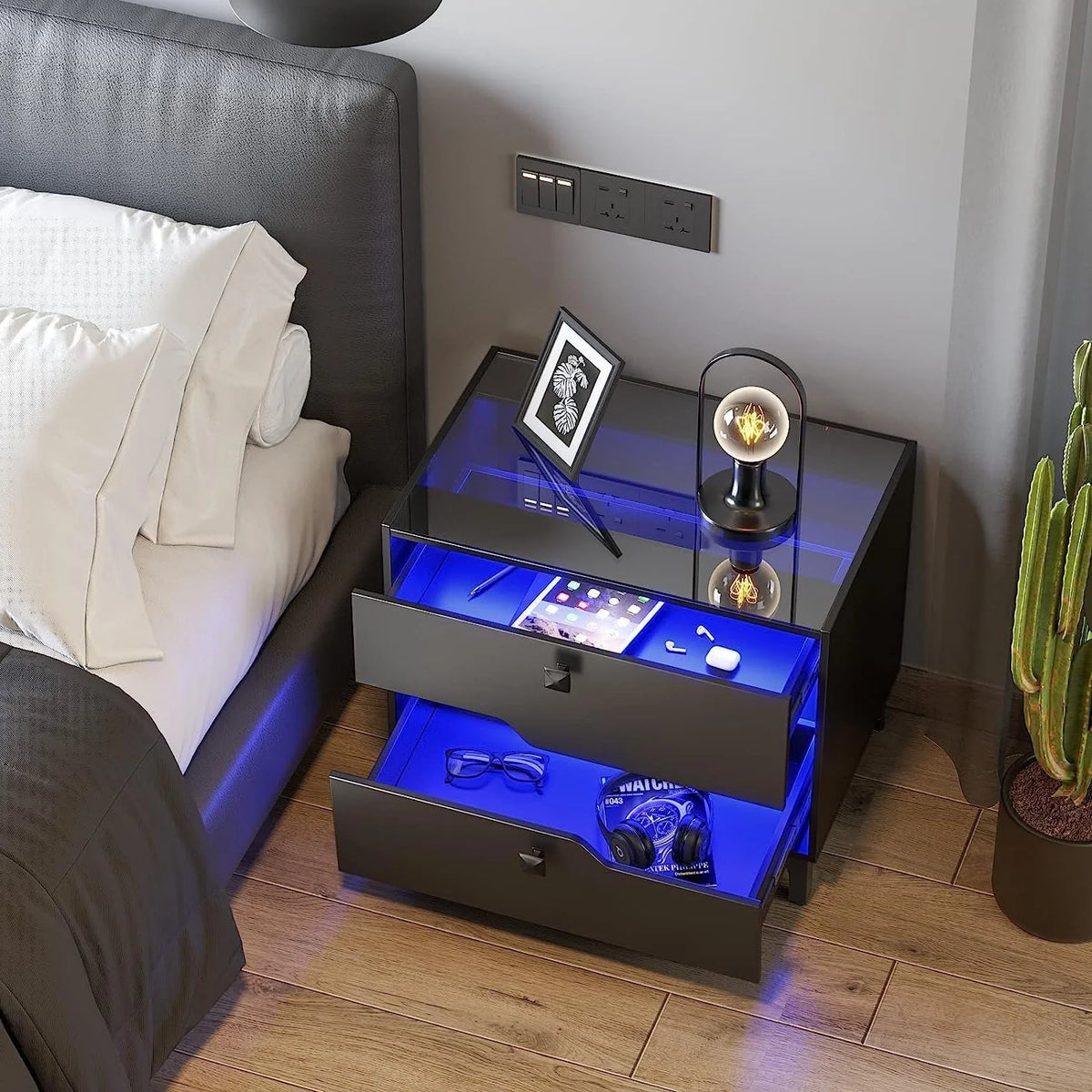 Modern Wood Bedside Table with 2 Drawers T613