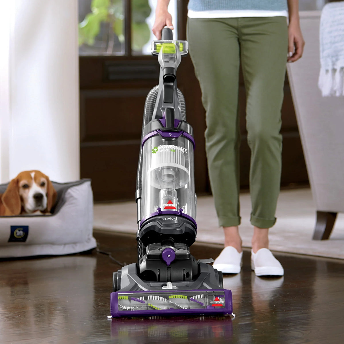 Bagless Upright Vacuum G2538