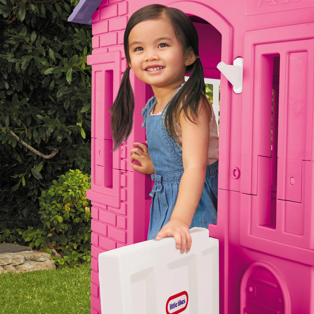 Pink Pretend Playhouse W666