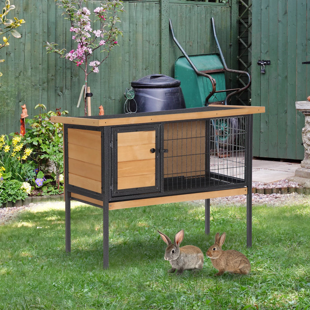 Wooden Rabbit House with Roof Q3968