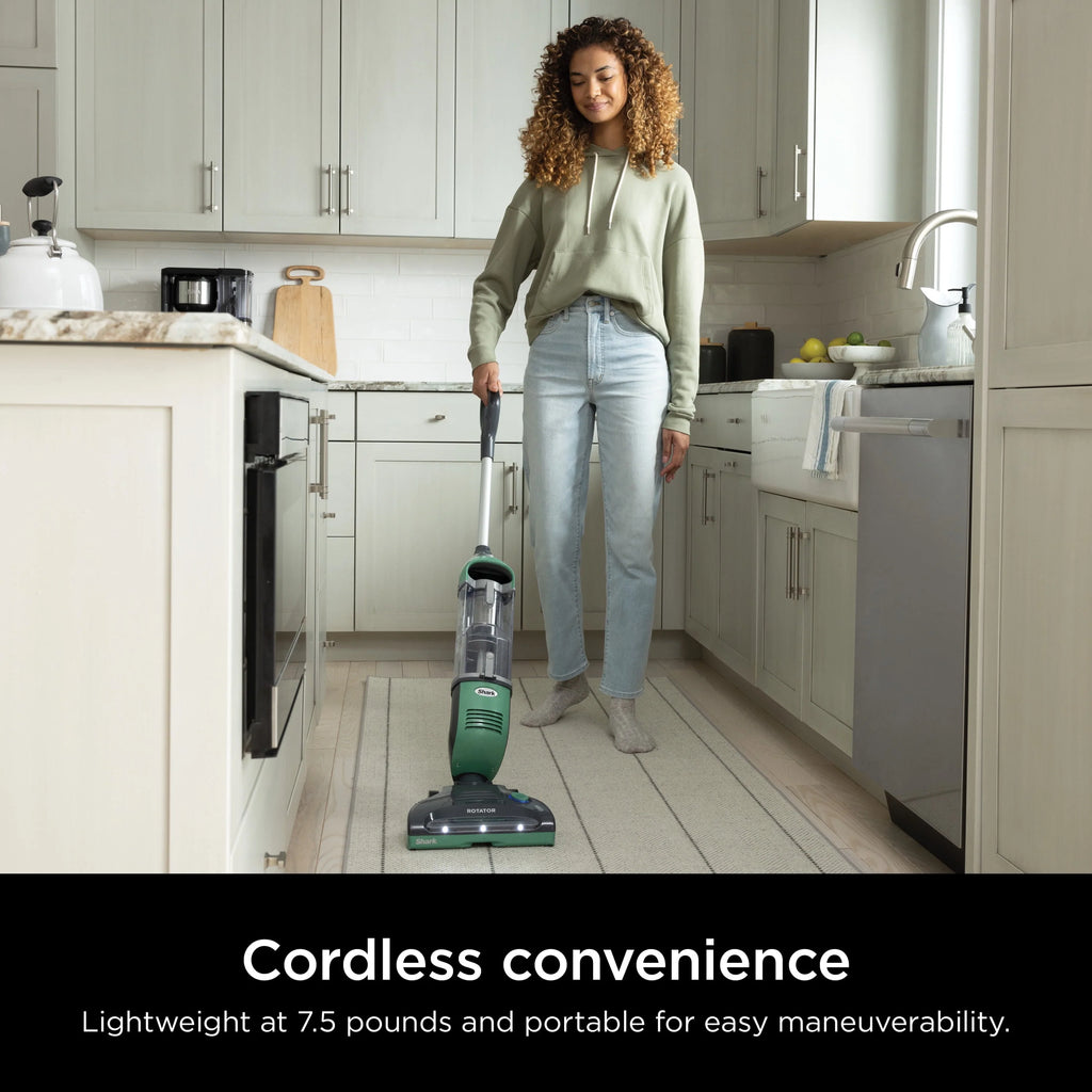Cordless Vacuum with Charging Dock C566280